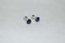 Load image into Gallery viewer, Sapphire Stud Earrings