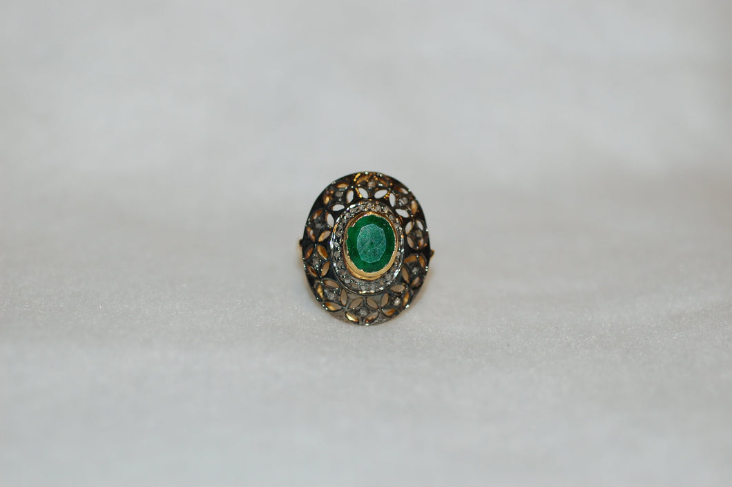 Emerald and Diamond Filigree Ring