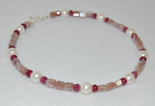 Load image into Gallery viewer, Red and White Geometric Necklace