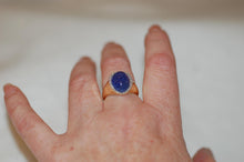 Load image into Gallery viewer, Tanzanite Cabochon Oval and Diamonds Ring