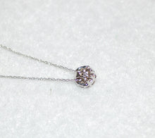 Load image into Gallery viewer, Coco Diamon Flower Necklace