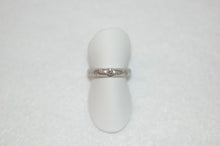 Load image into Gallery viewer, Floating Diamond Ring