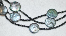 Load image into Gallery viewer, Coin Pearl Twist Necklace