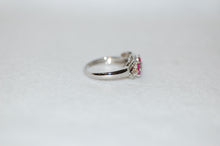 Load image into Gallery viewer, Three Ruby Flower Ring