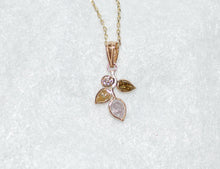 Load image into Gallery viewer, Fancy Diamonds Four Leaf Gold Necklace