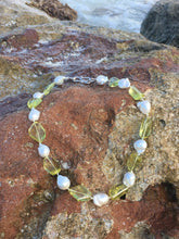 Load image into Gallery viewer, Lemon Sorbet Pearl Necklace