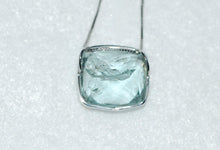 Load image into Gallery viewer, Freeform Aquamarine Necklace