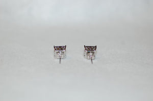 Filigree Blue and White Diamond Stud Earrings