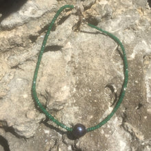 Load image into Gallery viewer, Emerald and Grey Barouque Pearl Necklace