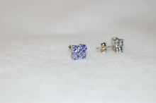 Load image into Gallery viewer, Tanzanite Clover Stud Earrings