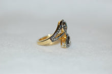 Load image into Gallery viewer, Diamond and Emerald Double Snakehead Ring