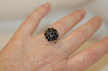 Load image into Gallery viewer, Sapphire Silver Cluster Ring