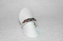 Load image into Gallery viewer, Tri Color Cabochon Ring