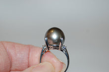 Load image into Gallery viewer, Tahitian Pearl and Diamond Baguette Platinum Ring