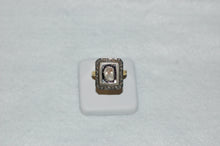 Load image into Gallery viewer, Diamond Cobblestone Ring