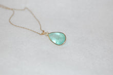 Load image into Gallery viewer, WOW! Emarald and Diamond Teardrop Necklace