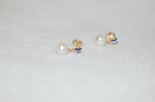 Load image into Gallery viewer, Dainty Pearl and Iolite Hanging Earrings