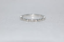 Load image into Gallery viewer, Chris Correia Fine Jewelry Platinum Skinny &#39;Sugarloaf&#39; Band Ring