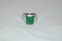 Load image into Gallery viewer, Emerald Statement Ring