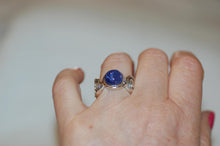 Load image into Gallery viewer, Tanzanite Cabochon Swirl Statement Ring