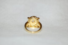 Load image into Gallery viewer, Diamond Shield Antique Style Ring