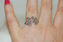 Load image into Gallery viewer, Daisy and Butterfly Diamond Stained Glass Ring