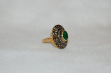 Load image into Gallery viewer, Emerald and Diamond Filigree Ring