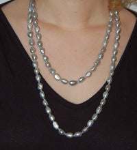 Load image into Gallery viewer, Never ending Gray Baroque Pearl Necklace