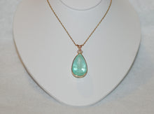 Load image into Gallery viewer, WOW! Emarald and Diamond Teardrop Necklace