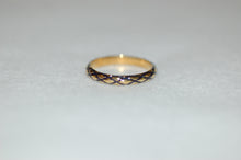 Load image into Gallery viewer, Hidalgo Harlequin Enamel Gold Band Ring