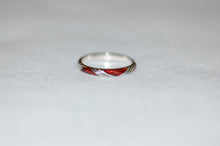 Load image into Gallery viewer, Hidalgo Red Enamel Wave Band Ring