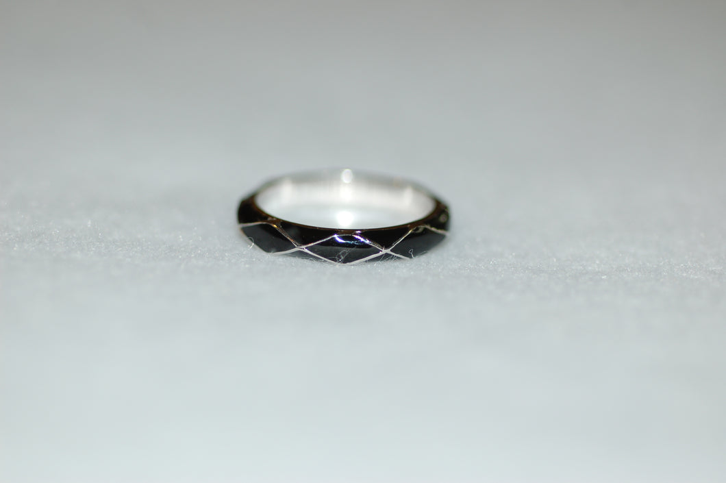 Hidalgo Black Enamel Harlequin Band Ring