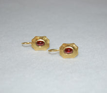 Load image into Gallery viewer, Byzantine Style Garnet Hangging Earrings